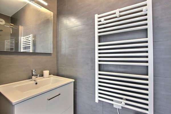 Appartement Asnieres Sur Seine 4 pièces + balcon 77.40 m2