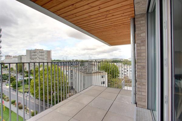 Appartement Asnieres Sur Seine 4 pièces + balcon 77.40 m2