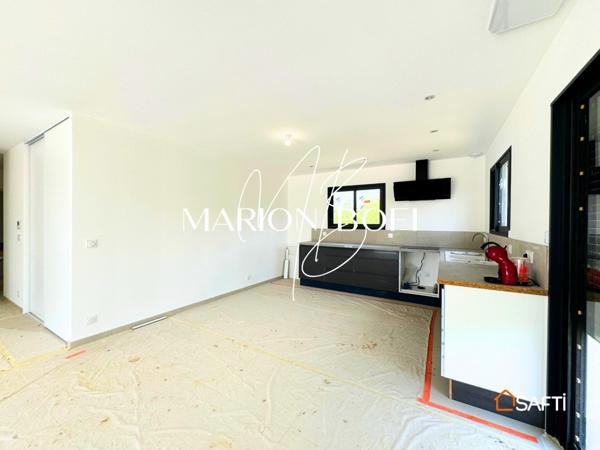 Maison 5 pièces de 112 m2 sur 520m2 de terrain avec piscine