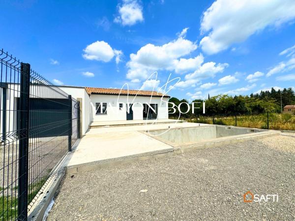 Maison 5 pièces de 112 m2 sur 520m2 de terrain avec piscine