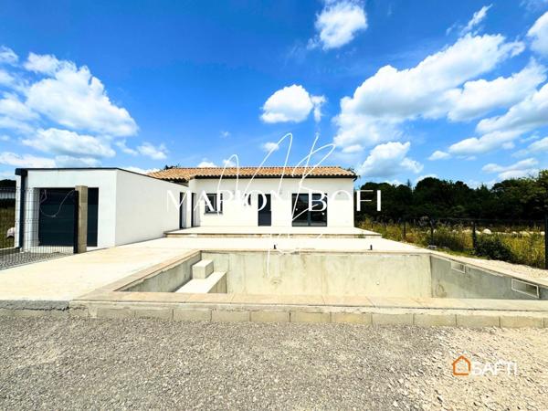 Maison 5 pièces de 112 m2 sur 520m2 de terrain avec piscine