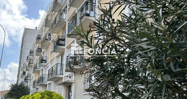 À vendre Studio 31.53 m² - Montauban 82000