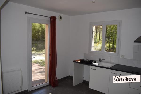 Charmante villa BBC type 4 proche du centre à Brignoles