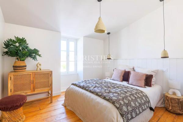 Maison de village rénovée vendue meublée