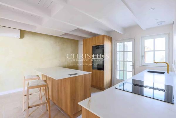 Maison de village rénovée vendue meublée