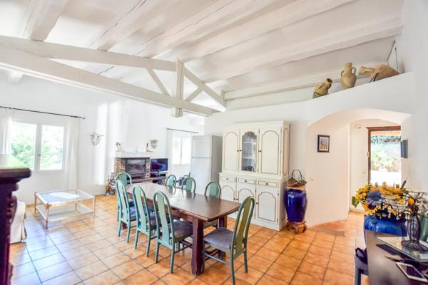 Maison à vendre  5 pièces - 177 m2 LA CROIX VALMER - 83