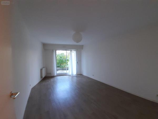 Appartement à louer à Rennes en Ille-et-Vilaine (35000), ref : 010/2231   
Centre Ville