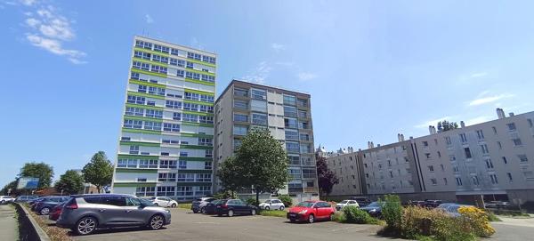 INVESTISSEMENT LOCATIF : APPARTEMENT T1 A VENDRE BREST FACULTES ISEN - DERNIER ETAGE
