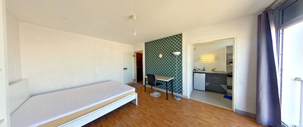 INVESTISSEMENT LOCATIF : APPARTEMENT T1 A VENDRE BREST FACULTES ISEN - DERNIER ETAGE