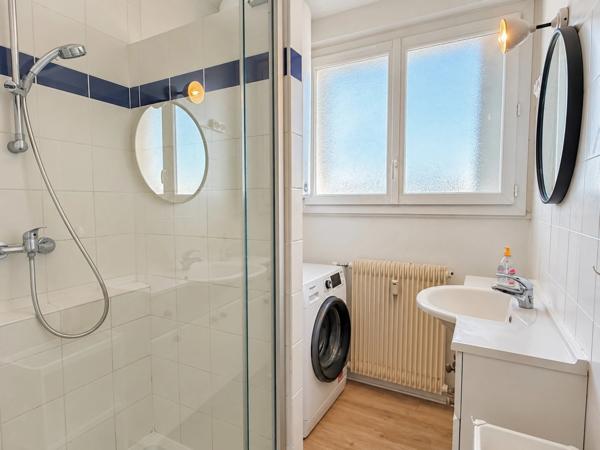 VILLEFRANCHE SUR SAONE (69400) : Appartement T3 de 70,89 m² avec balcon, cave et belle luminosité