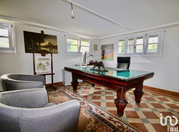 Maison 8 pièces de 240 m² à Montmagny (95360)