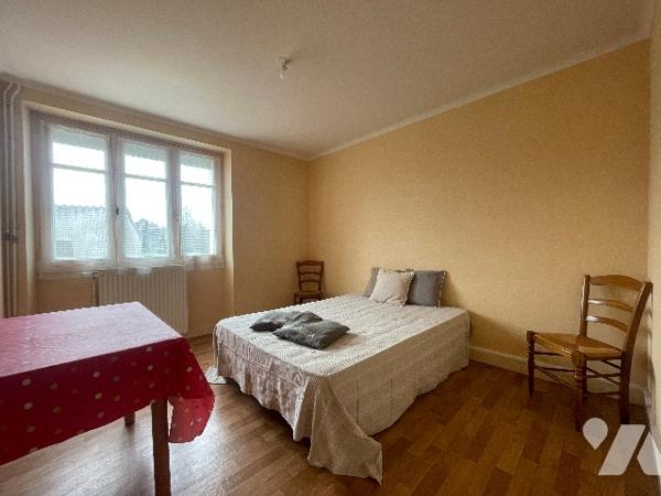 SAINT HERBLON - Maison à la campagne – 2700 m² de terrain