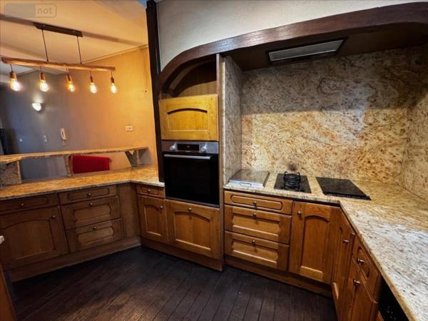 Maison de ville à louer à Dole dans le Jura (39100), ref : 39033-1090387