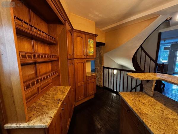 Maison de ville à louer à Dole dans le Jura (39100), ref : 39033-1090387