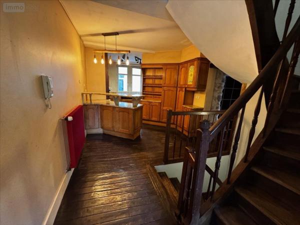 Maison de ville à louer à Dole dans le Jura (39100), ref : 39033-1090387