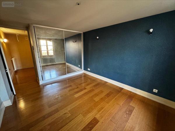 Maison de ville à louer à Dole dans le Jura (39100), ref : 39033-1090387