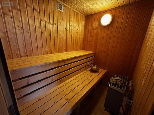 Maison de ville à louer à Dole dans le Jura (39100), ref : 39033-1090387