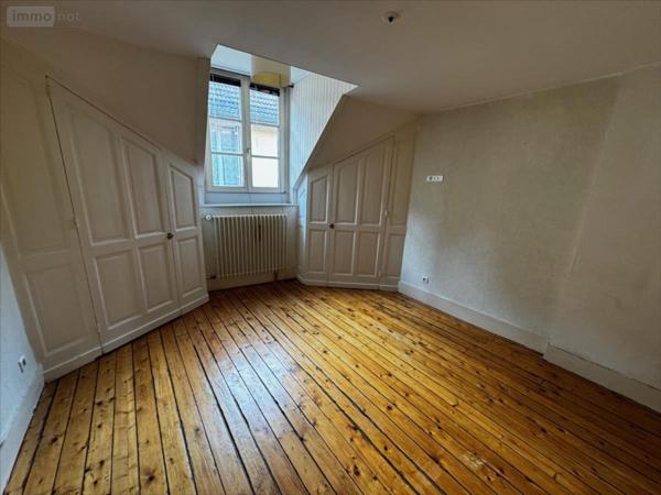 Maison de ville à louer à Dole dans le Jura (39100), ref : 39033-1090387