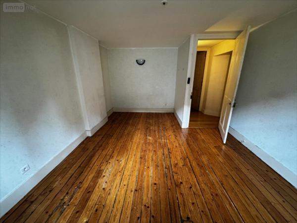 Maison de ville à louer à Dole dans le Jura (39100), ref : 39033-1090387