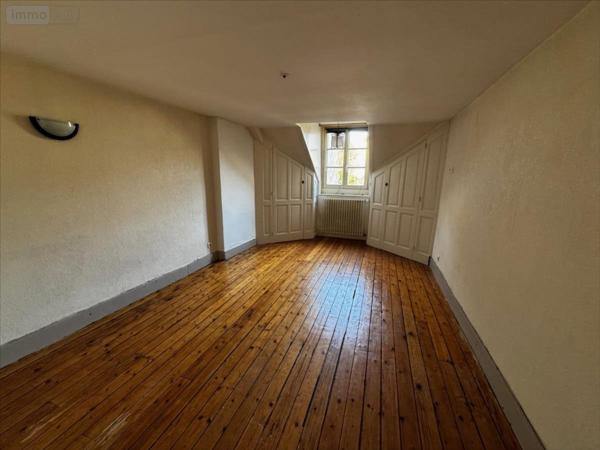 Maison de ville à louer à Dole dans le Jura (39100), ref : 39033-1090387