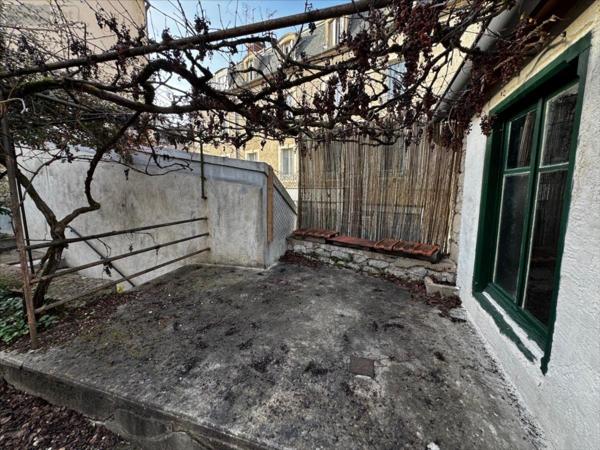 Maison de ville à louer à Dole dans le Jura (39100), ref : 39033-1090387