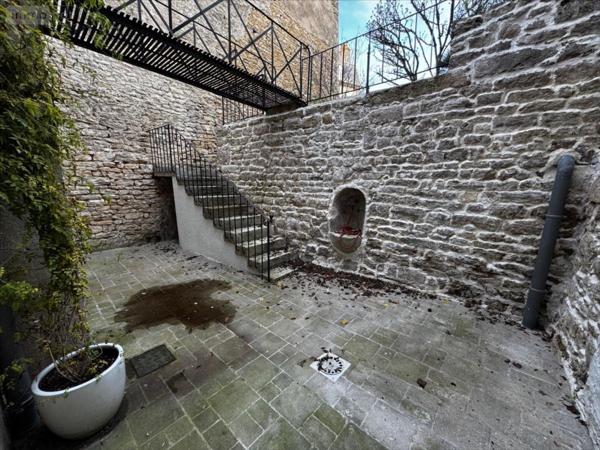 Maison de ville à louer à Dole dans le Jura (39100), ref : 39033-1090387