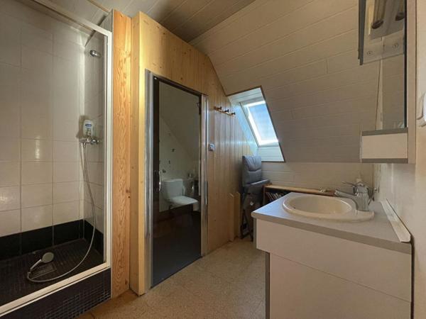 A vendre QUIMPERLE (29300) Maison 6 pièces 3 chambres 1 bureau 110 m2