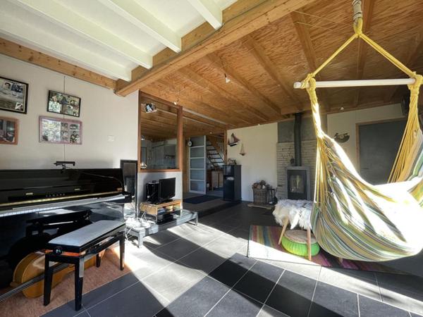 A vendre QUIMPERLE (29300) Maison 6 pièces 3 chambres 1 bureau 110 m2