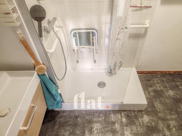 APPT T2 BIS 48 m2 / 1 CH / VERTOU BOURG + PARKING +BALCON