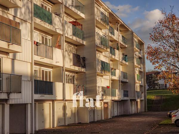 APPT T2 BIS 48 m2 / 1 CH / VERTOU BOURG + PARKING +BALCON