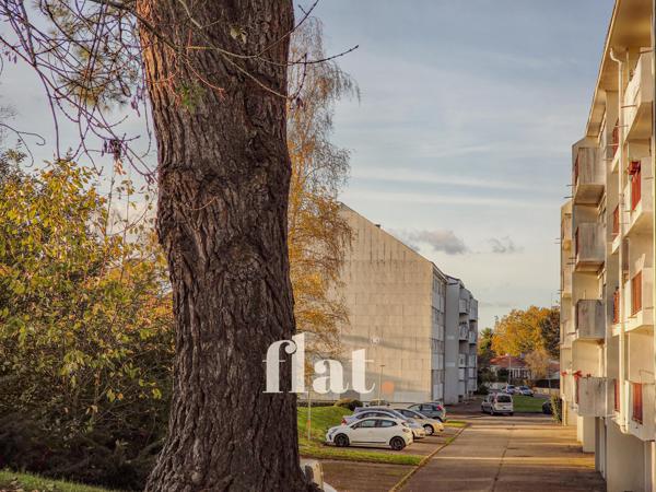 APPT T2 BIS 48 m2 / 1 CH / VERTOU BOURG + PARKING +BALCON