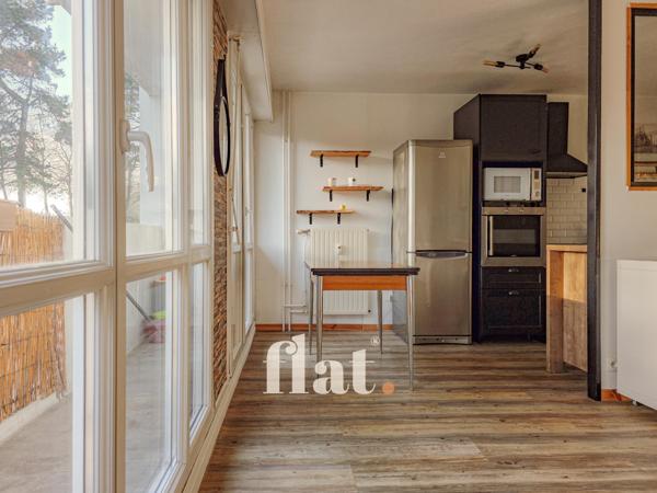 APPT T2 BIS 48 m2 / 1 CH / VERTOU BOURG + PARKING +BALCON