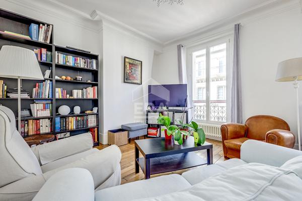 Appartement Paris 3 pièce(s) 80 m2