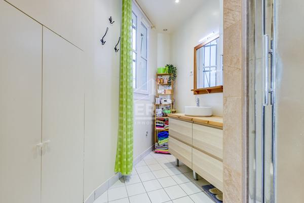 Appartement Paris 3 pièce(s) 80 m2