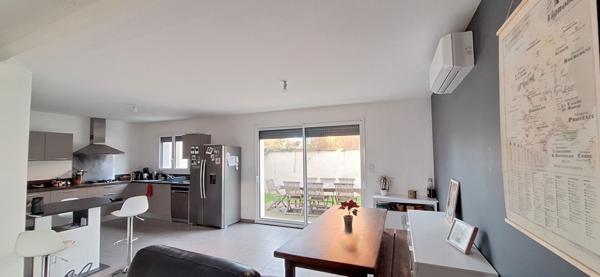 Maison contemporaine  2019 à vendre à Bourg-en-Bresse  , 3 ch , un garage - Référence FD3545
