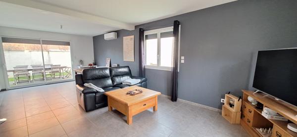 Maison contemporaine  2019 à vendre à Bourg-en-Bresse  , 3 ch , un garage - Référence FD3545