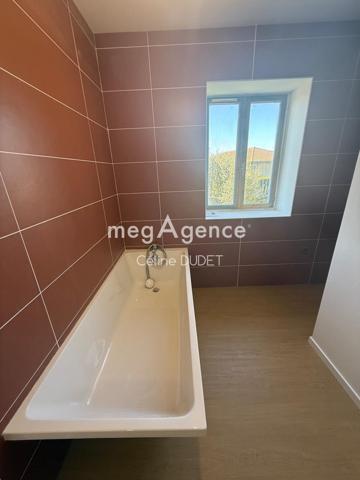 Maison à SAINT-DIDIER-SUR-CHALARONNE, 01140 - 5 pièces 160m²