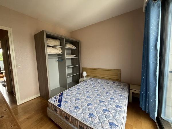 Appartement à louer 770 € CC Tours 2 p 35 m² DPE F
