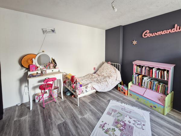 Maison avec beaux volumes 181 m2 habitables