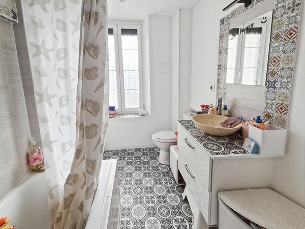 Maison avec beaux volumes 181 m2 habitables