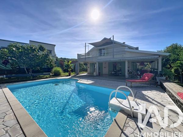 Maison à vendre 6 pièces 202 m² Le Tampon