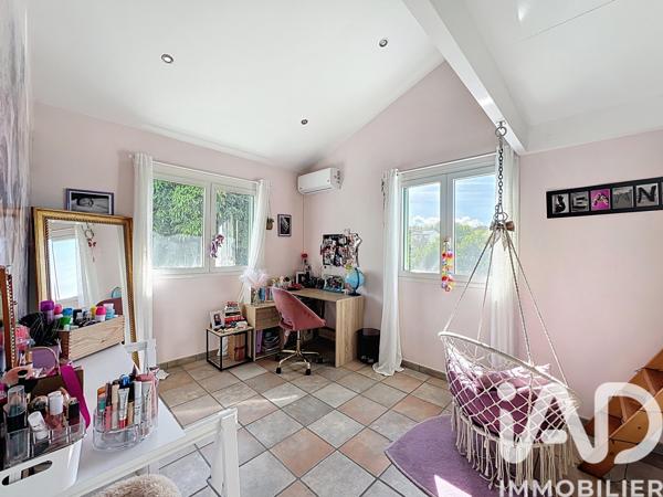 Maison à vendre 6 pièces 202 m² Le Tampon
