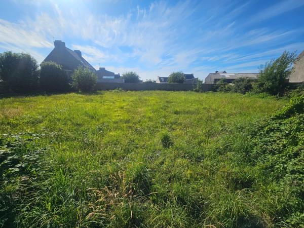 Terrain a bâtir, bourg de Ploudalmézeau