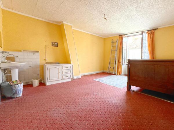 Maison à LA CHAPELLE-GAUTHIER, 77720 - 6 pièces 118m²