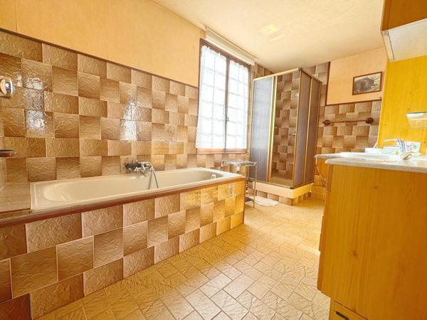 Maison à LA CHAPELLE-GAUTHIER, 77720 - 6 pièces 118m²