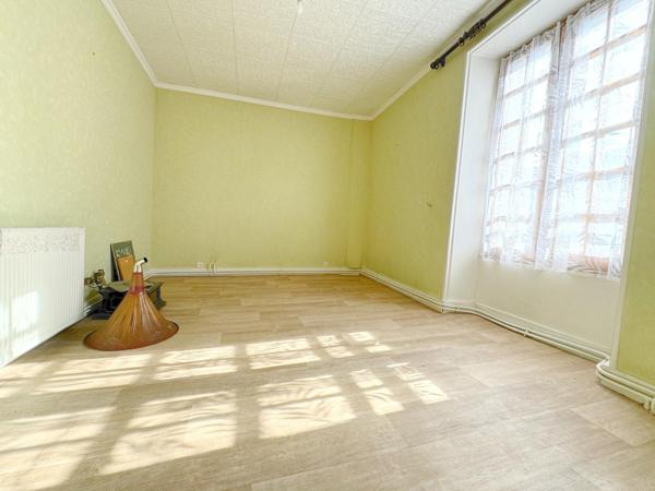 Maison à LA CHAPELLE-GAUTHIER, 77720 - 6 pièces 118m²