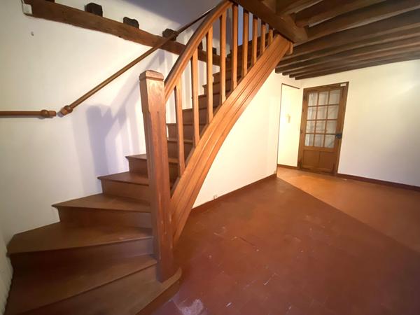 Maison Vitry aux Loges 6 pièce(s) 176.89 m2