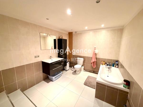 Maison à EGRISELLES-LE-BOCAGE, 89500 - 7 pièces 190m²