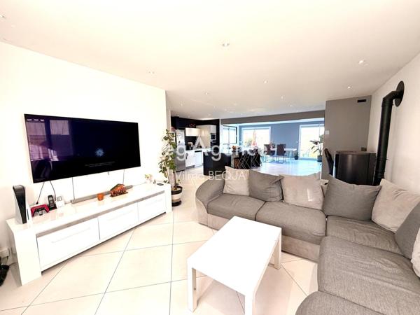 Maison à EGRISELLES-LE-BOCAGE, 89500 - 7 pièces 190m²