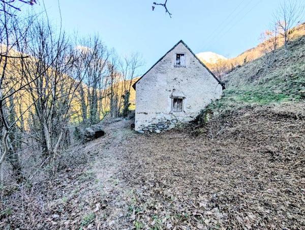 Grange à vendre |  Luz-Saint-Sauveur |  2 pièces | 100 m²